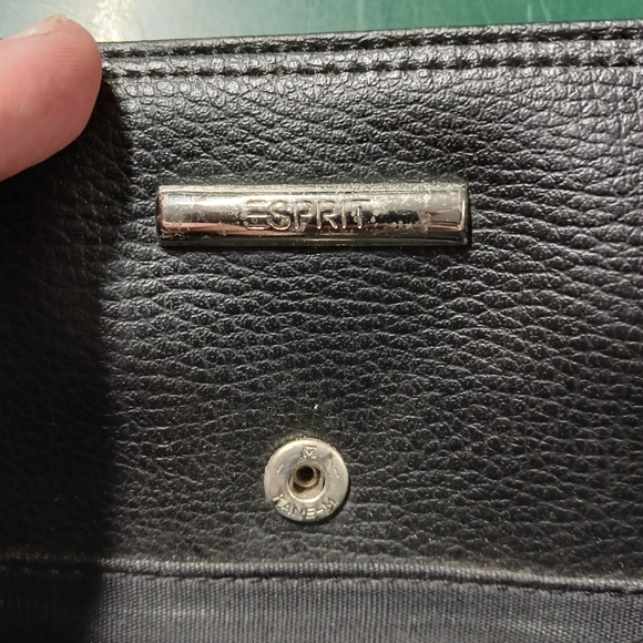 Esprit Black Leather Crossbody Bag - Picture 2 of 4